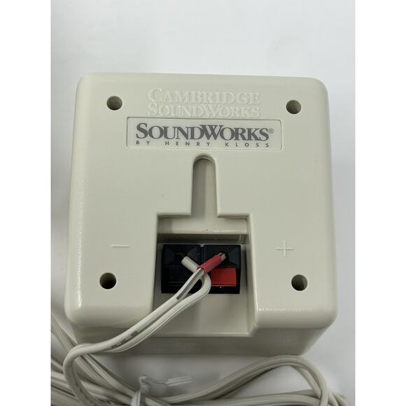 Cambridge Soundworks Speaker Pair By Henry Kloss Tested No Stand - Picture 5 of 5